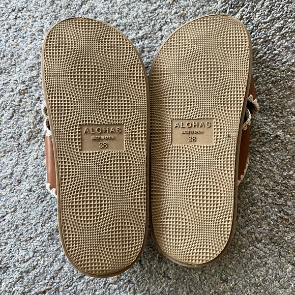Alohas Marshmellow Brown Leather Sandals - Size 38 - Picture 2 of 3